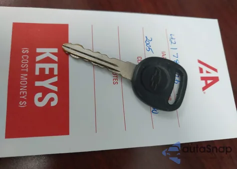 2005 Chevrolet Malibu Maxx Ls из США, поврежденный, VIN 1G1ZT64815F161181